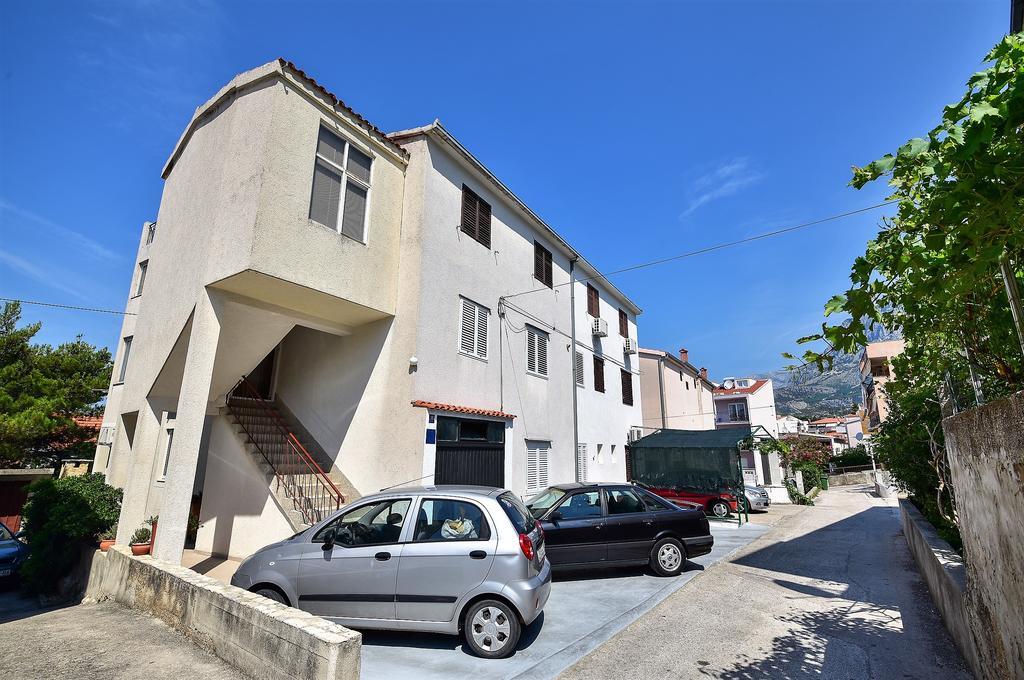 Apartment Borna Makarska Buitenkant foto