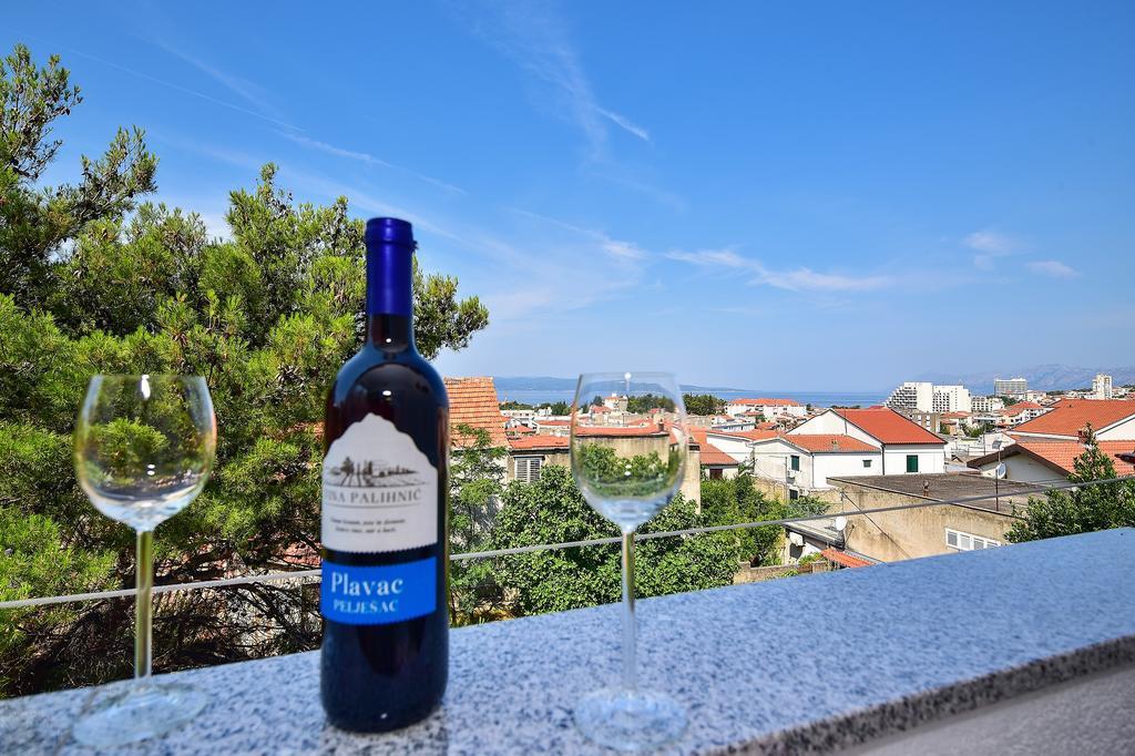 Apartment Borna Makarska Buitenkant foto
